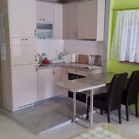 Lamani Apartment