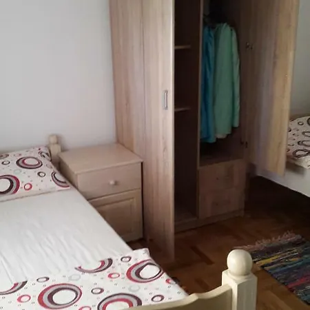 Lamani Apartment *