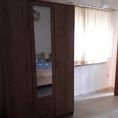 Apartment Lamani Bibinje