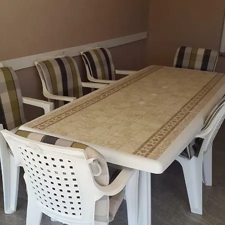 Lamani Apartamento Bibinje
